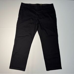 Lee Men's Extreme Motion Straight Fit Tapered Leg Black Chino Pants 40x30